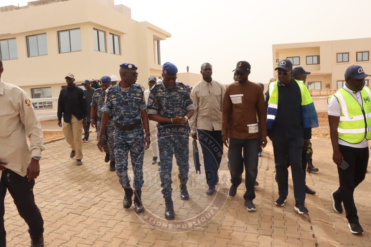 Préparatifs des JOJ 2026: Le chef de l'état en visite de chantier au complexe équestre de la Gendarmerie à DIAMNIADIO - Image 4